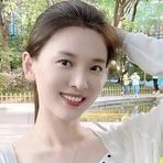 Profile Picture of Chue Chen (@Chue-Chen) on Facebook