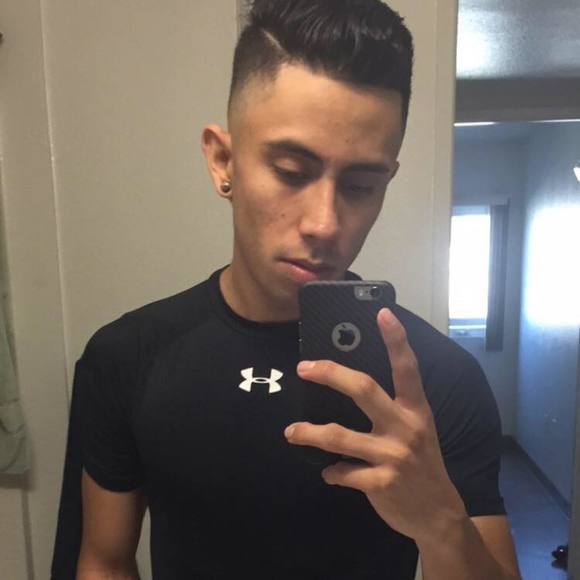 Profile Picture of Carlos Jimenez (@carlos504jet) on Poshmark