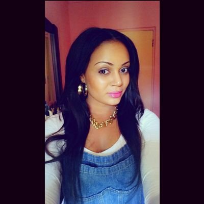 Profile Picture of Ishrat Chowdhury (@queen_ishr4t) on Twitter