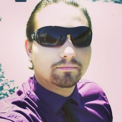 Profile Picture of Dylan Crow (@siamese7117) on Twitter