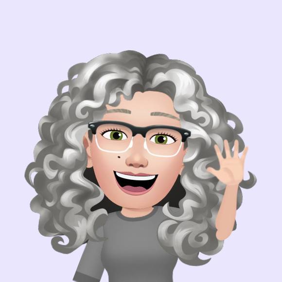 Profile Picture of Charlotte Tumminello (@luckyklover) on Poshmark