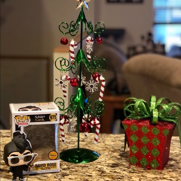 Profile Picture of Kim Edlund (@kimedlund) on Poshmark