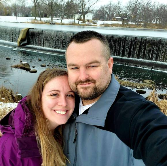 Profile Picture of Jeanette Zarnstorff (@beebeswifey) on Poshmark