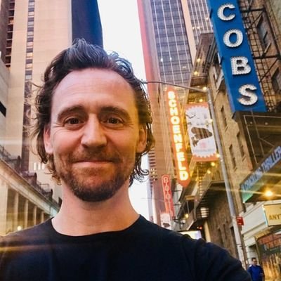 Profile Picture of Pris 🐰 (@cumbermenzies) on Twitter