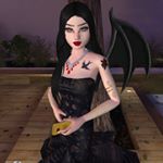 Profile Picture of 💥 𝓘'𝓶 𝓐𝓵𝓸𝓷𝓮 𝓑𝓲𝓽𝓬𝓱 💥 (@lucy._.crow) on Instagram