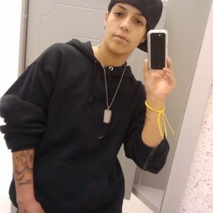Profile Picture of Erin Caton (@thatstudeveryonewants) on Myspace