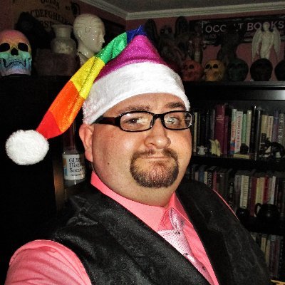 Profile Picture of Ken Summers 🏳️‍🌈👻 (@moonspenders) on Twitter