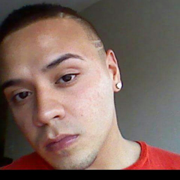 Profile Picture of Eric Gomez (@bboy8080) on Poshmark