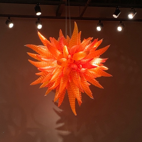 Profile Picture of Ashley Arscheene (@ash_arscheene) on Poshmark