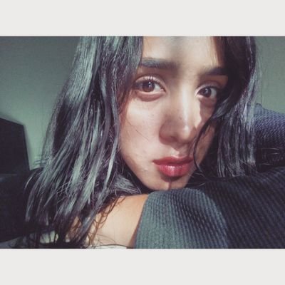 Profile Picture of Abigail León  🎭 (@AngelaJiLeon) on Twitter