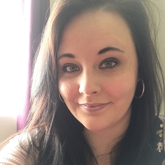 Profile Picture of Jessica Christopoulos (@jchristopoulos) on Poshmark