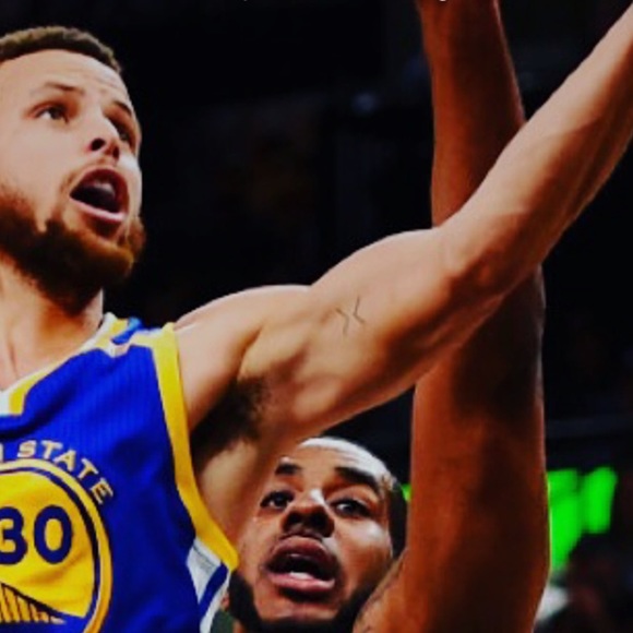 Profile Picture of Jadah Booker (@jadah_0103) on Poshmark