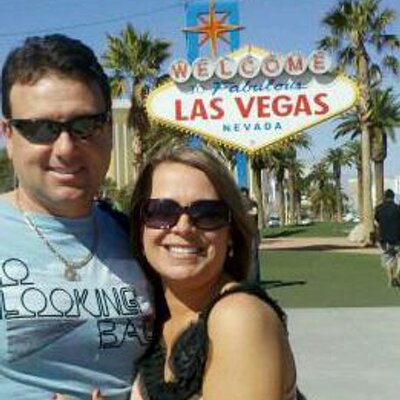 Profile Picture of Holly Paphides (@hdlp27) on Twitter