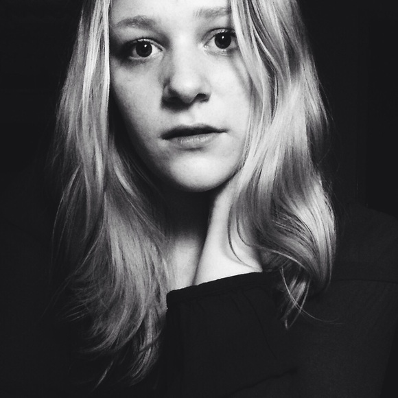 Profile Picture of Hannah Sproull (@spro11713575) on Poshmark