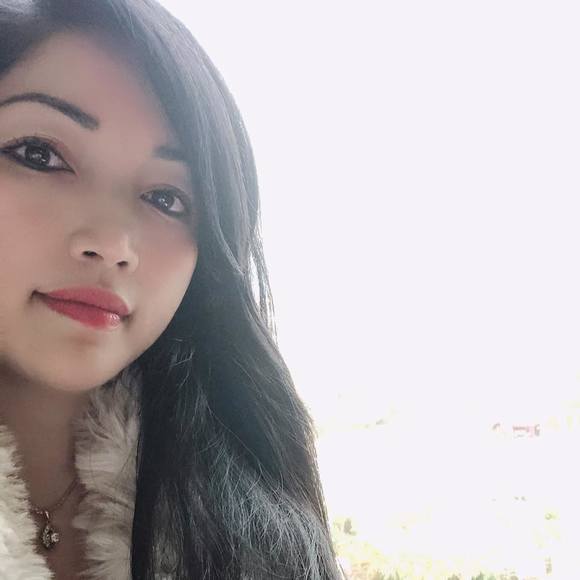 Profile Picture of Hien Huynh (@hienhuynh824) on Poshmark