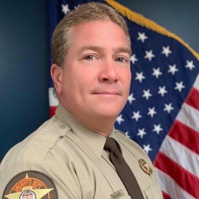 Profile Picture of MarkCroweforSheriff (@bryan4crowe) on Twitter