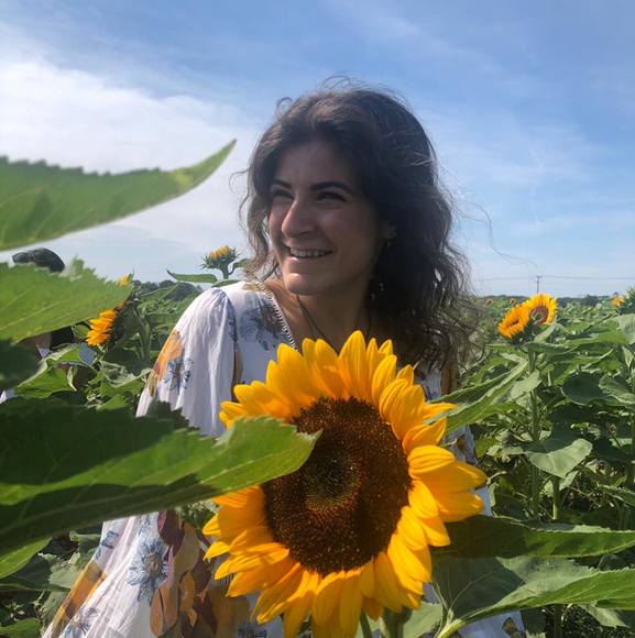 Rose Frankel - Poshmark Profile Picture of Rose Frankel (@rosefrankel) on Poshmark