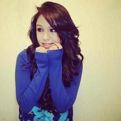 Profile Picture of Lucia Scott (@lucia17x) on Twitter