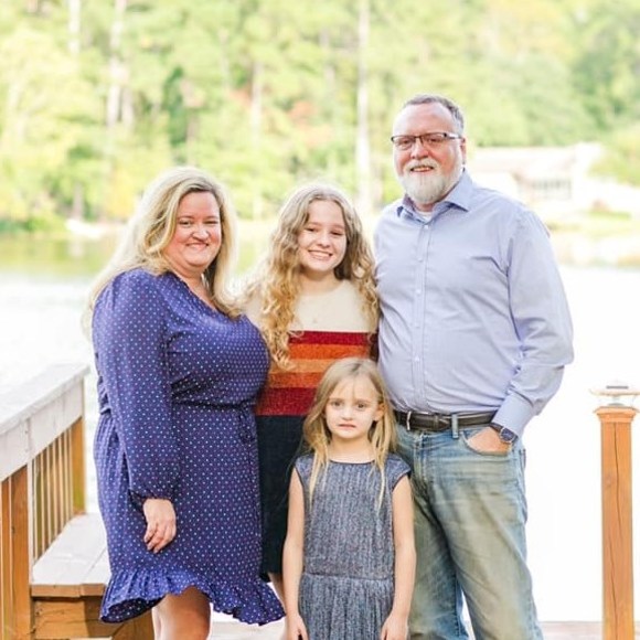 Profile Picture of Crystie Voehl (@crystiecarey) on Poshmark