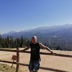 Profile Picture of Adam Zdeb888 (@adamzdeb0) on Tiktok