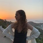 Profile Picture of julia slaughter (@julias1aughter) on Instagram