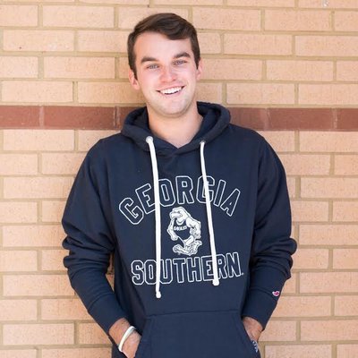 Profile Picture of Sean McCormick (@seantmccormick) on Twitter