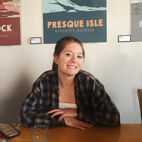 Scotland Janich - Poshmark Profile Picture of Scotland Janich (@scotlandjanich) on Poshmark