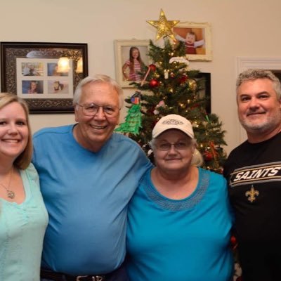 Profile Picture of Lou Schultz (@LouSchu07172876) on Twitter