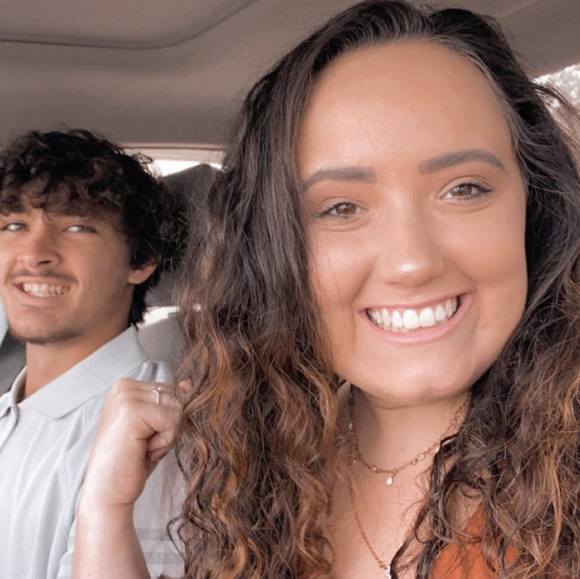 Profile Picture of Kacy Shipes (@kacy_shipes) on Poshmark