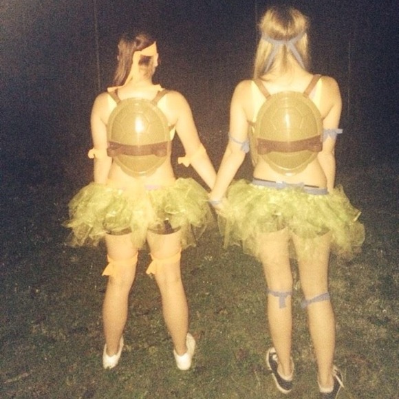 Profile Picture of Haley Schryver (@21haley21) on Poshmark