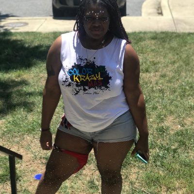 Profile Picture of  🇹🇹RissaRissa ♉️ (@ThatTriniChick) on Twitter