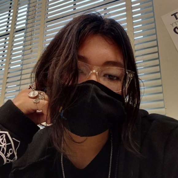 Profile Picture of Lupita Perez-klohe (@lpklohe) on Poshmark