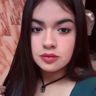 Profile Picture of Carmen Almaguer (@CarmenAlmaguer9) on Twitter