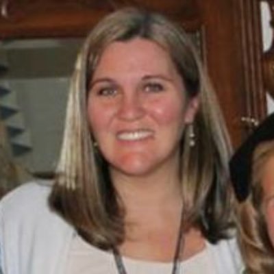 Profile Picture of Lori Awe McMillan (@LoriAweMcMillan) on Twitter