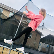 Profile Picture of Chloe Morris (@Noodle211) on Youtube