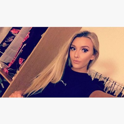 Profile Picture of Alice Bailey (@azza_bazza) on Twitter