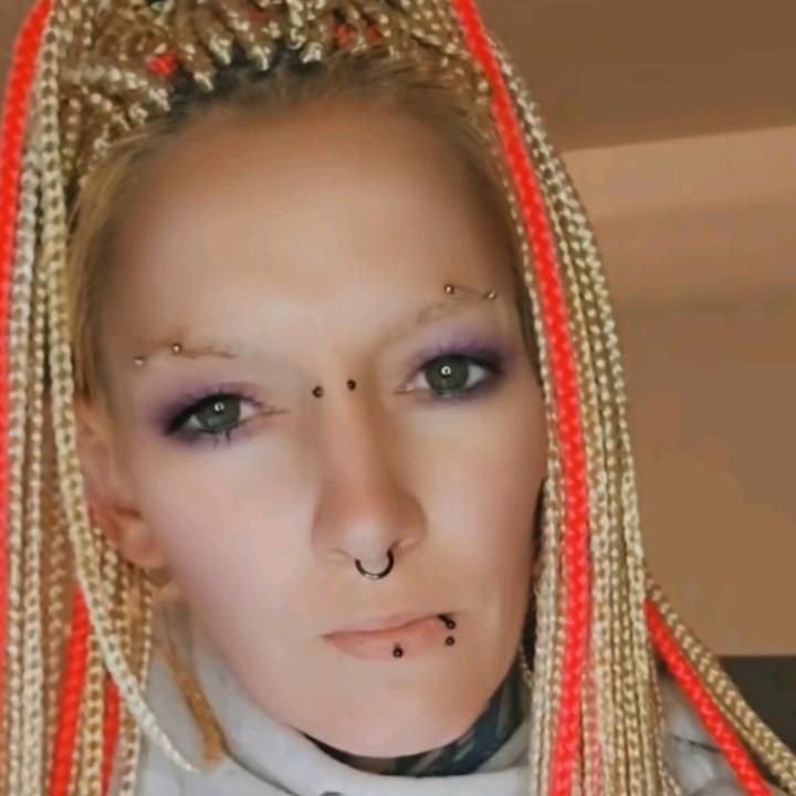 Profile Picture of ChristopherPorter (@demaroqwm25) on Tiktok