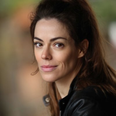 Profile Picture of Chloé Dumas (@ChloeDumasAct) on Twitter