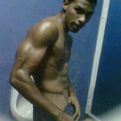 Profile Picture of Josue Morillo (@JoSueHoney) on Twitter