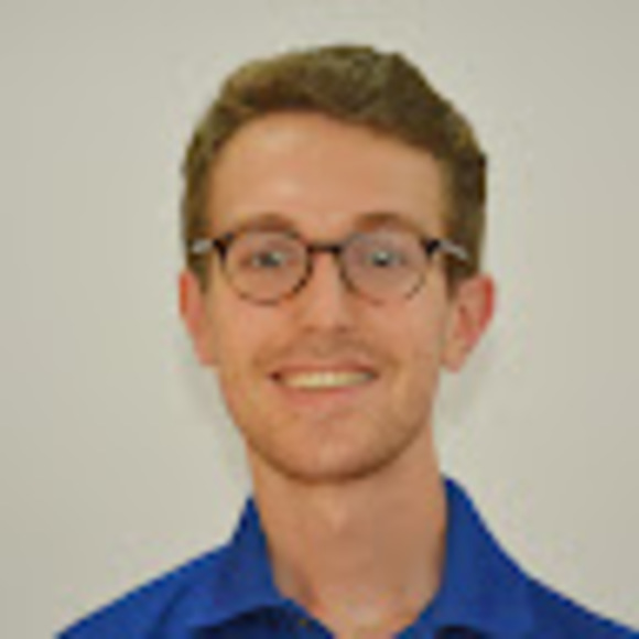 Profile Picture of Harry James (@harryjames662) on Poshmark