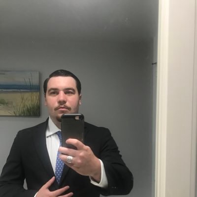 Profile Picture of Charles Carlson (@sonofcarl17) on Twitter