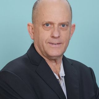 Profile Picture of Eric Durrschmidt (@aloftindependentsvc) on Instagram