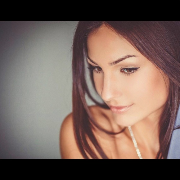Profile Picture of Rachel Desantos (@maykayd7) on Poshmark