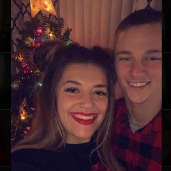 Profile Picture of Kailey Haubenstricker (@kailhaub97) on Poshmark