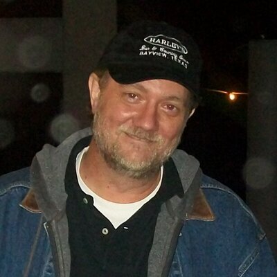 Profile Picture of Joel Humphries (@calfslobber1) on Twitter