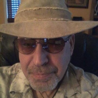 Profile Picture of GARRETT DENNIS (@@PortStarbird) on Twitter