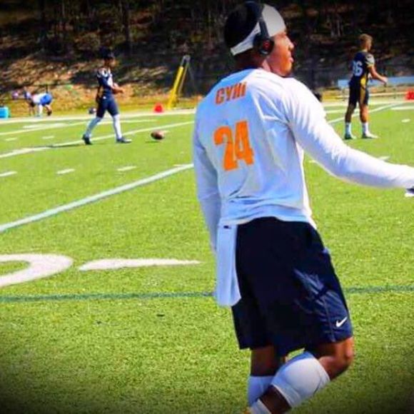 Profile Picture of Satchel Crawford (@cyhibuckets) on Poshmark