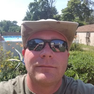 Profile Picture of Robert Sheppard (@k9shep17) on Twitter