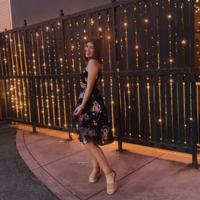 Profile Picture of Caroline Simms (@ce_simms) on Twitter