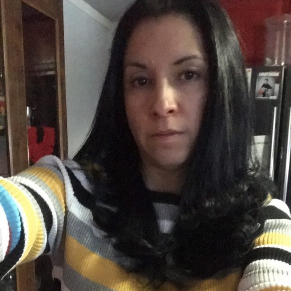 Profile Picture of Lopez roybal Cecilia (@l_cecilia) on Poshmark